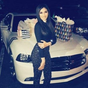 Meet your Posher, Rita